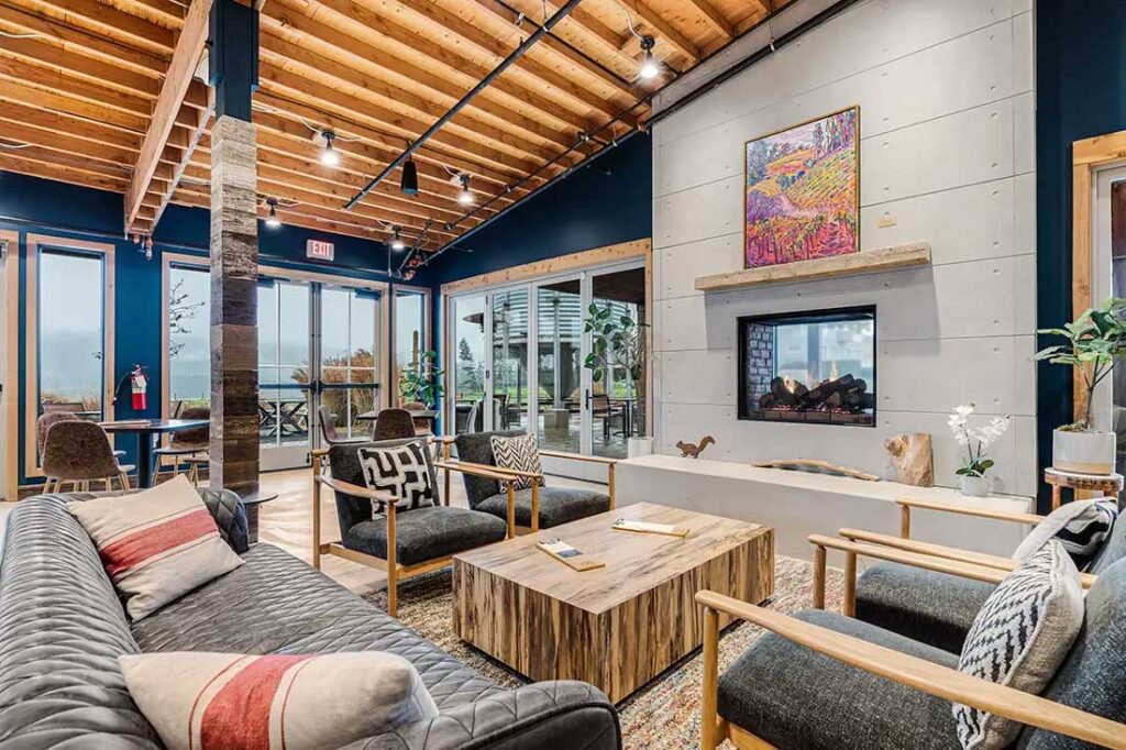 Abbey-Road-Farms-New-Tasting-Room-11