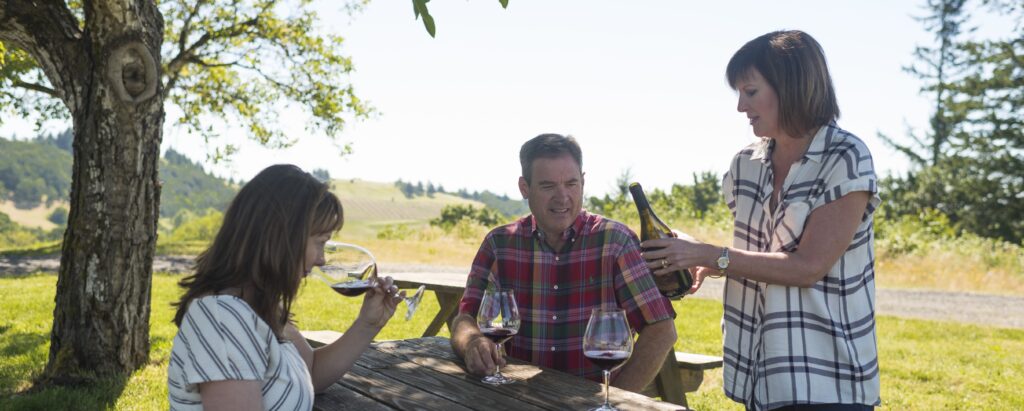 AboutUsHeader-TXOKJJ