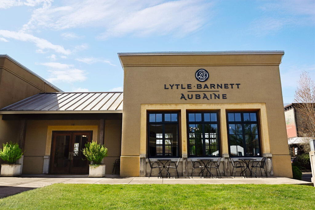 Lytle-Barnett-Aubaine-Exterior-1